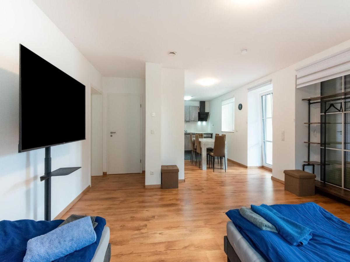 Apartment With Terrace In An Ideal Location Haunsheim Buitenkant foto