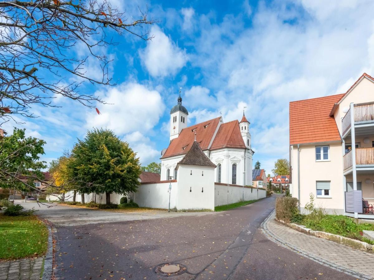 Apartment With Terrace In An Ideal Location Haunsheim Buitenkant foto